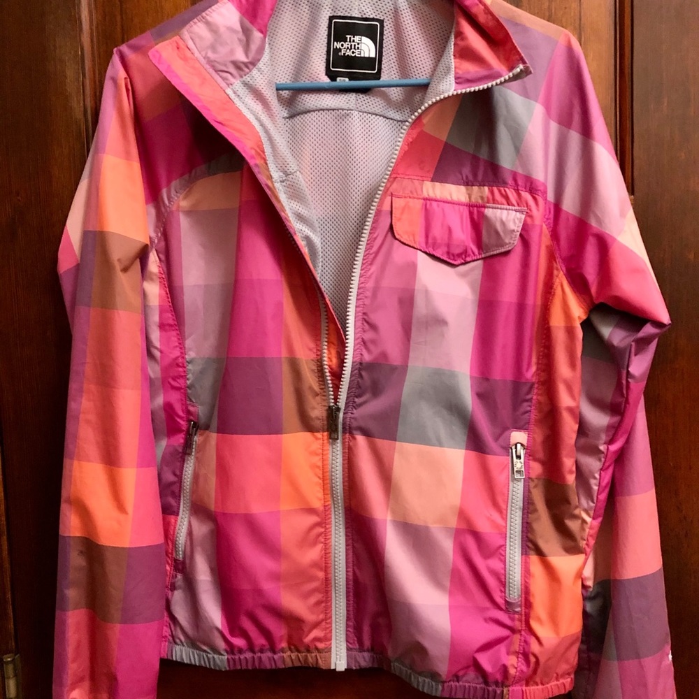 the North Face women’s jacket size S brand new